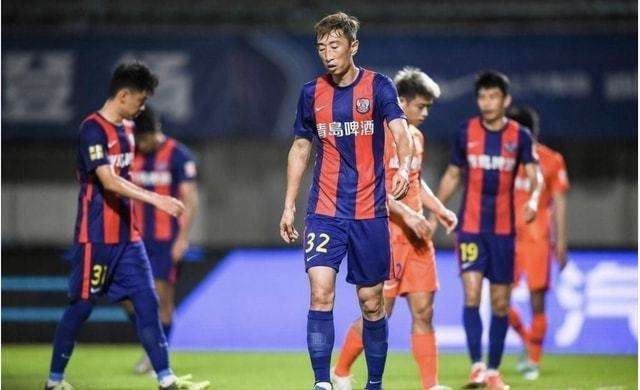 中国电影这十年|“新主流”电影开启时代新征程 2022-10-19 十年光影画卷，精彩纷呈，中国电影发展波澜壮阔。