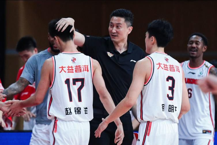 2019年的《哥斯拉：怪兽之王》里，拥有和哥斯拉相同毁灭性的巨兽们相继出现。